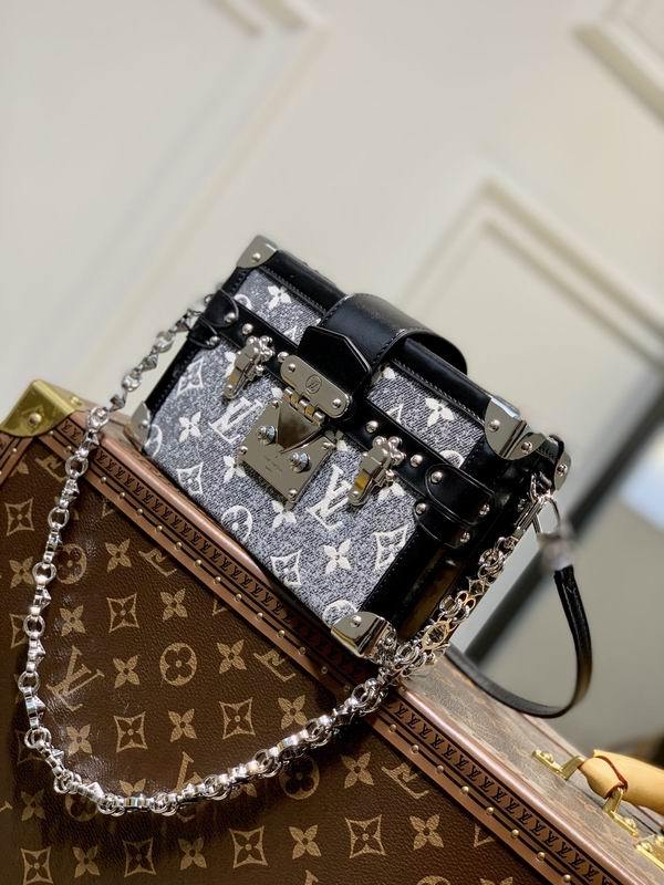 LV Handbags 554